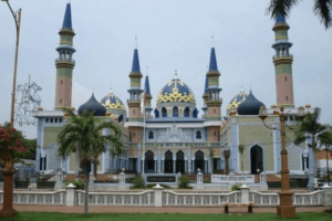 Cara Daftar Haji Plus di Jawa Timur